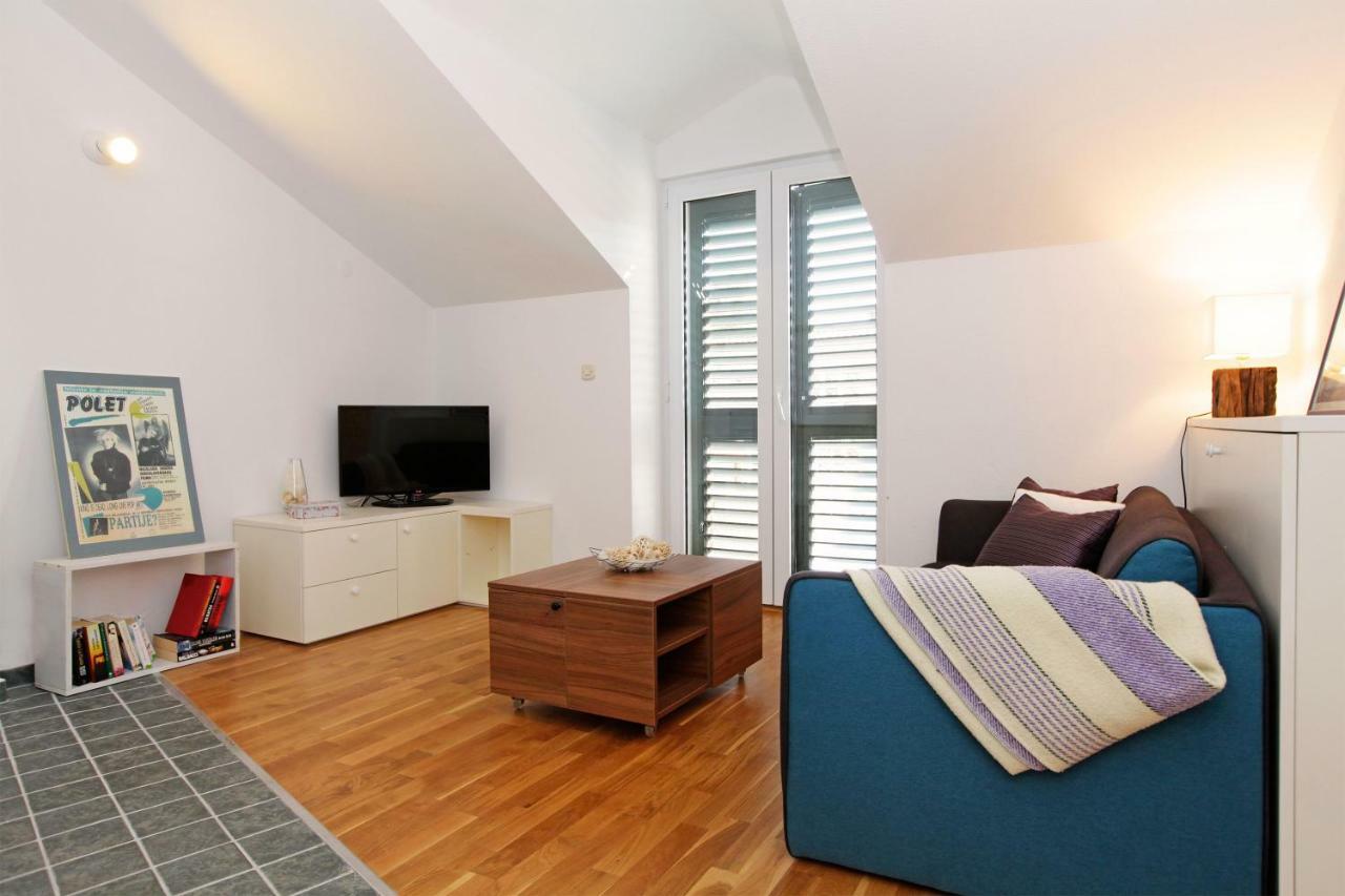 볼 Superb Penthouse Luna 아파트 외부 사진