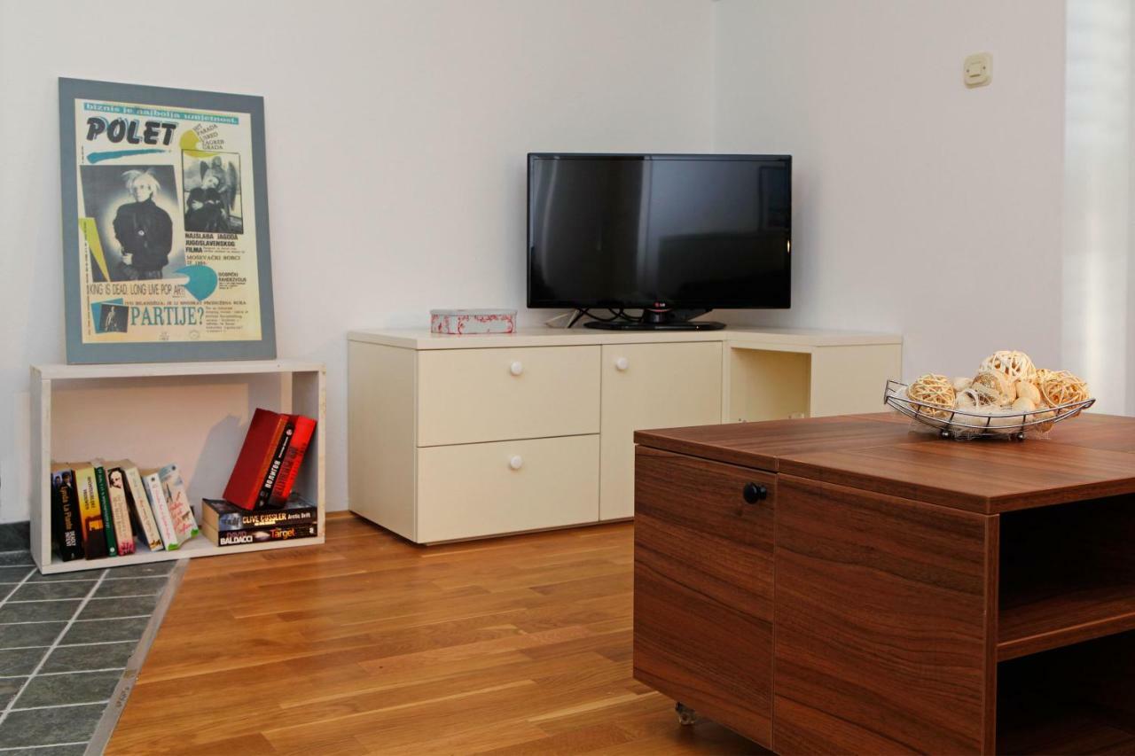 볼 Superb Penthouse Luna 아파트 외부 사진